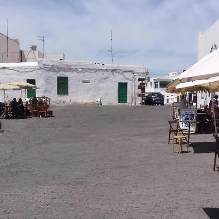From 2 4* Teguise (Lanzarote)