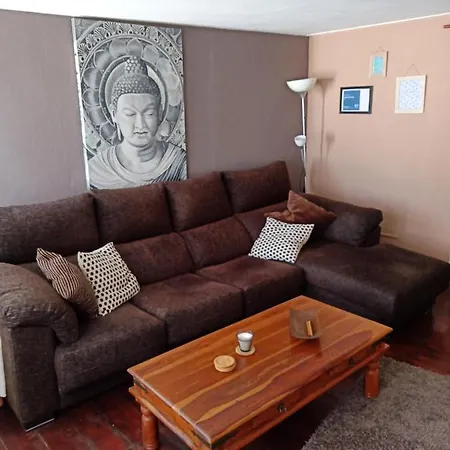 Casa de hóspedes From 2